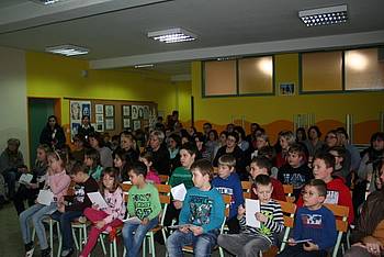 Razstava Pot knjige ob kulturnem dnevu/dnevu odprtih vrat OŠ Šalovci z naslovom Ob slovenskem kulturnem prazniku, 6. 2. 2017 Razstava Pot knjige ob kulturnem dnevu/dnevu odprtih vrat OŠ Šalovci z naslovom Ob slovenskem kulturnem prazniku, 6. 2. 2017